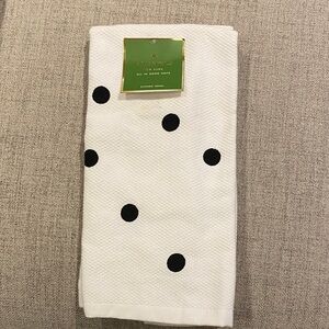 NWT set of 2 Kate Spade kitchen towels